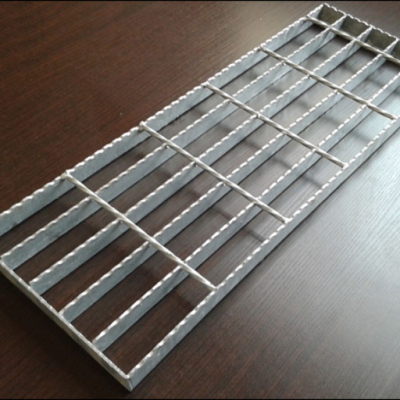Hot-Dipped Galvanized Flat Bar Steel Grating for Corrosion Resistance photo-2