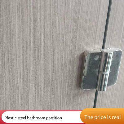 Разделительные панели для общественных туалетов в монастыре Гемо, Аба. Установка и увеличение высоты разделительных стен из антибактериальных компактных ламинатных досок с древесной текстурой. Размеры туалетных перегородок