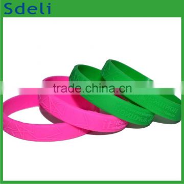 factory OEM design logo embossed high relief silicone custom wrist hand band