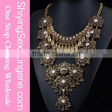 latest design saudi gold Retro Peacock Flash Rhinestone jewelry necklace