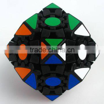 LANLAN Gear Rhombic Dodecahedron with simple stickers cube