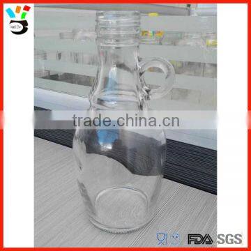 2016 New Design Product With Little Handle Glass Mini Oil Bottle