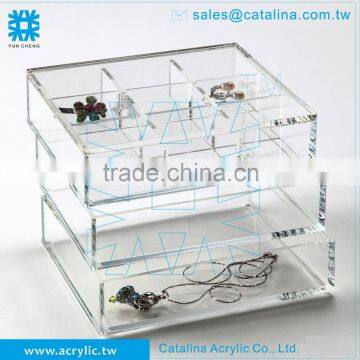 ACRYLIC ORGANIZING BOX