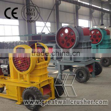 Hot sale mini mobile jaw crusher powered by diesel