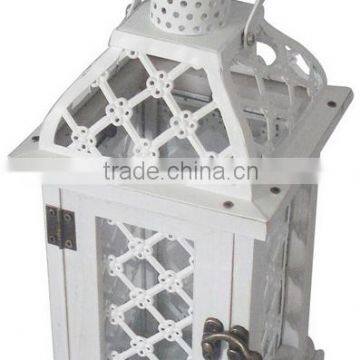Spring Design Beaugiful Wooden Metal Lantern photo-4