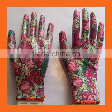 Multi Floral Print Poly Garden Gloves With Clear Nitrile Coating