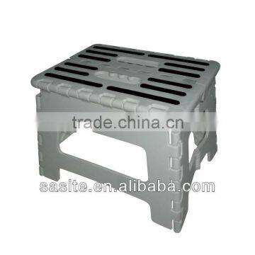 plastic folding step stool