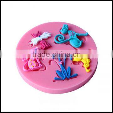 wholesale Cute shape cartoon silicone cake mold