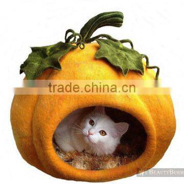 Best Selling Eco-friendly Pumpkin Design Warm Felt Cat House photo-1
