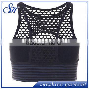 Customize Breathable and Quick Dry Gym Fitness Wear Seamless Bra Sports Bra for Women photo-3