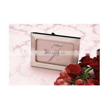 Silver Groove Frame Placecard Holder