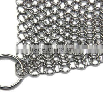 Cast Iron Skillet Cleaner XL 8x6in Stainless Steel Chainmail Scrubber