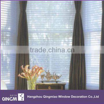 Simple Design Stylish Indoor Shangri-la Roller Blind With Manual Operation