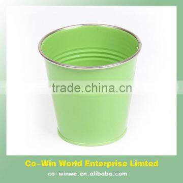 plain colour metal bucket