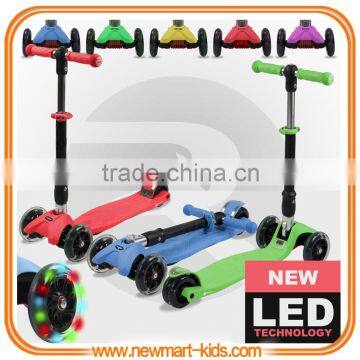 Kids Tri Folding Scooter Push 3 Wheel T Scooters With Wheel Flashing Light