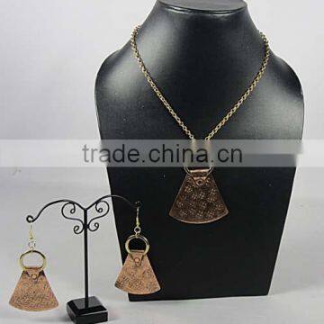 Jewelry Brass Necklace , Fashion Cufflink, Metal Bangles, Bracelts, Hi End Fashion Copper Jewelry -059