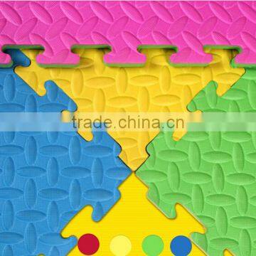 UK popular sell high quality non toxic shockproof durable jigsaw mats for sale