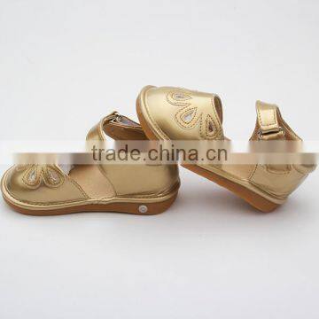 Kids Leather Metarial and Rubber Squeaky Shoes Wholesale photo-4