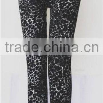 Latest Seamless Fashion Sexy Girls Leggings photo-3
