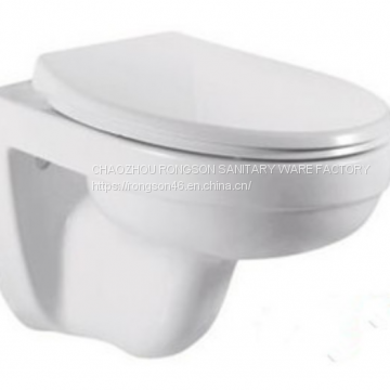 2018 hot selling ceramic wall mounted concealed water tank one piece p trap rimless toilet from chaozhou