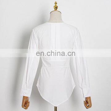TWOTWINSTYLE White Loose Shirt For Women Long Sleeve Minimalist Solid Casual photo-2