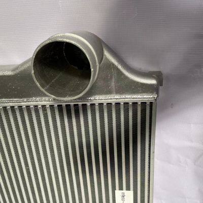 China FAW J6 Truck Intercooler 1119010-1057 Auto Cooling System photo-5