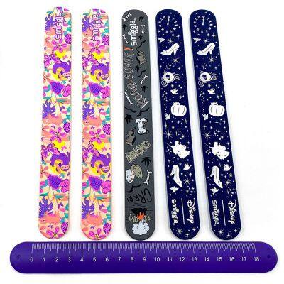 Manufacturer Direct Sale Custom Competitive Pricing Colorful Logo Printing Christmas Silicone Slap Bracelet photo-2