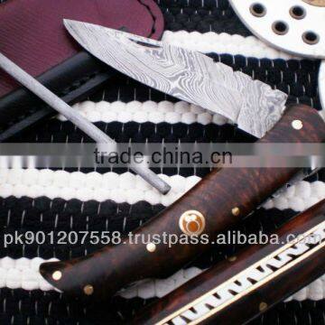 udk f61" custom handmade Damascus folding knife / pocket knife with rose wood handle