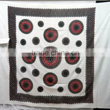 Tightly loomed fabric white and red tapestry home decor wall hanging hippie Indian decoration yoga tapestries