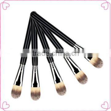 Wholesale beauty 1 dollar makeup brush