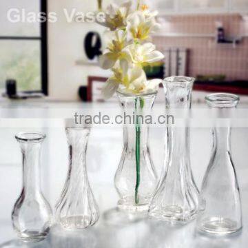 clear glass glower vase