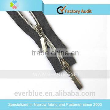 NO.5 nylon zipper open end auto lock two way silver teeth