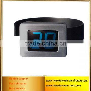 Watch style LCD Digital Red Wine Bottle Thermometer