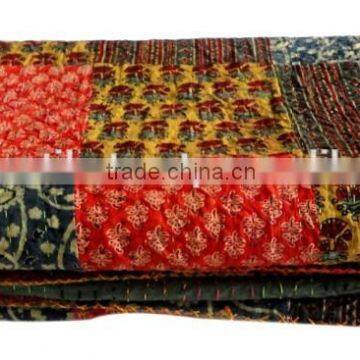 RTHKG-14 Wholesaler Handmade Small Patchwork Cotton Fabric Kantha Indan Traditional Bengali Gudari Bedspread Throw Manufacturers