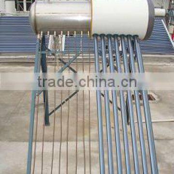 Integrated Unpressurized Solar Water Heater with vacuum tube