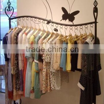 Hanging Clothes Display/metal hanging garment display racks,