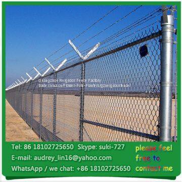 Dark Green PVC Coated Feild Fencing Wire Mesh Cyclone Wire Fence Philippines photo-3