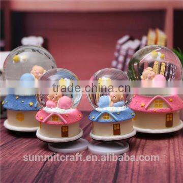 Resin Pig Snowflake Snow Globe Wholesale Birthday Gift for Kids photo-3