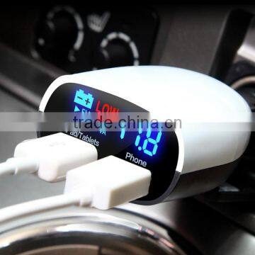 CE Approved Hot Sell 2 USB Adapers Car Charger With Digital Readout photo-2