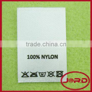 Yiwu hot sale fashion printed clothing label