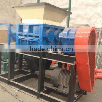 2014 Huahong acacia wood chips making machine prices