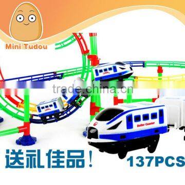 Intelligence early education high speed orbit toys, with train and light