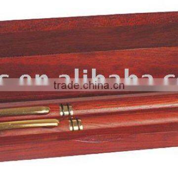 Wooden pen box:BF09128