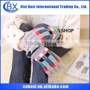 Soft high evaluation plain color acrylic snow jacquard gloves