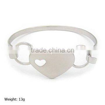 [SZ-56] Plain Silver Heart Shape Bangle