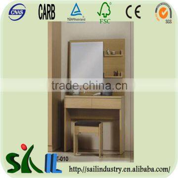 Designs of Dressing Table With Almirah