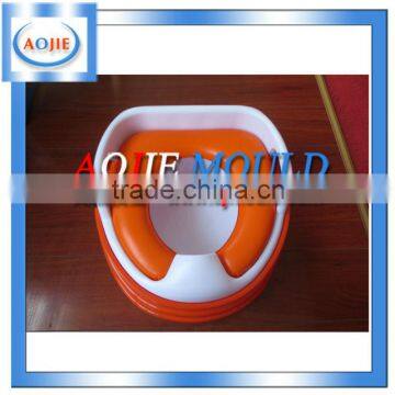 Comfortable plastic baby pedestal pan mold