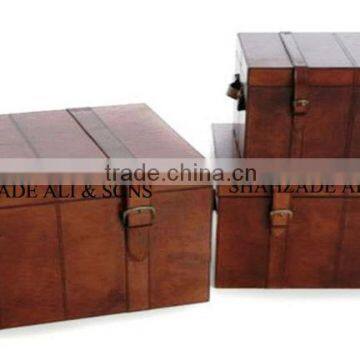 Brown Leather Set of 3 Coffee Table/Trunks