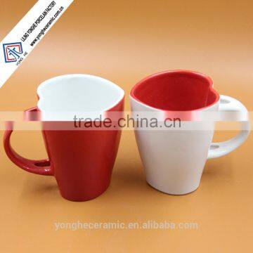 Factory wholesale ceramic heart shaped mug with spoon