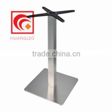 Cast iron tray, stainless steel hotel dining table, drawing stainless steel chassis, stainless steel square columns of tablefoot